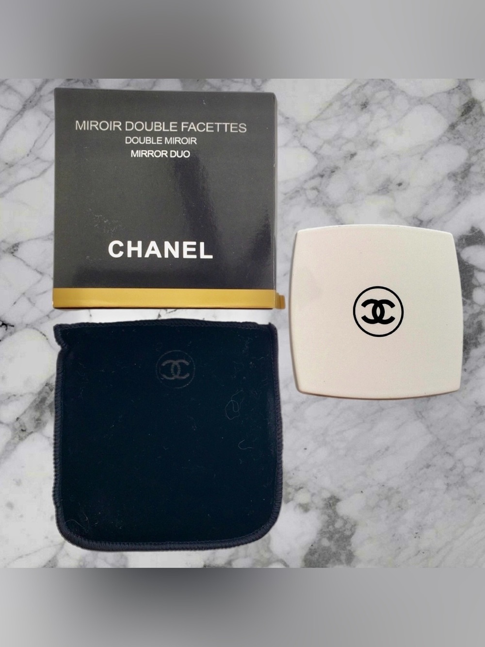 NWT Authentic CHANEL Compact Double Mirror in White With Black Velvet Pouch